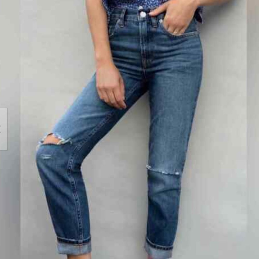 NWT - Everlane The Summer Jean Super Soft Distressed - Size 33 Reg